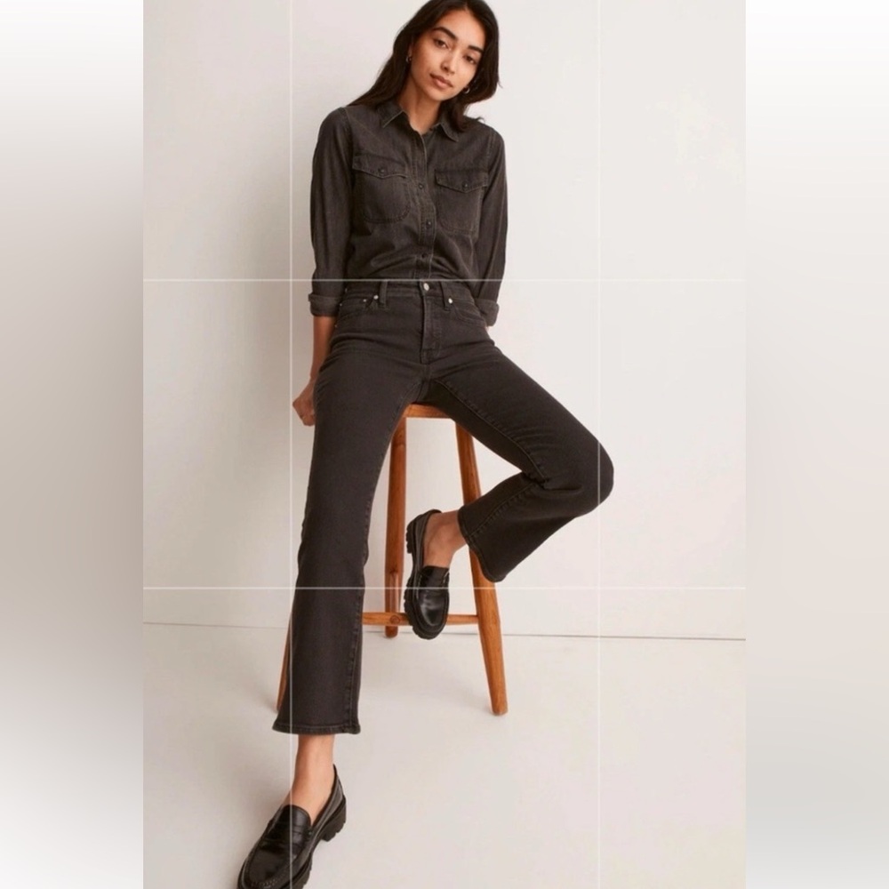 NWT | Madewell | Mid-Rise Kick-Out | Black |‎ Size 32